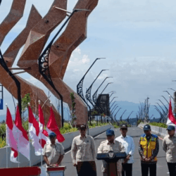 Prabowo Resmikan Jembatan