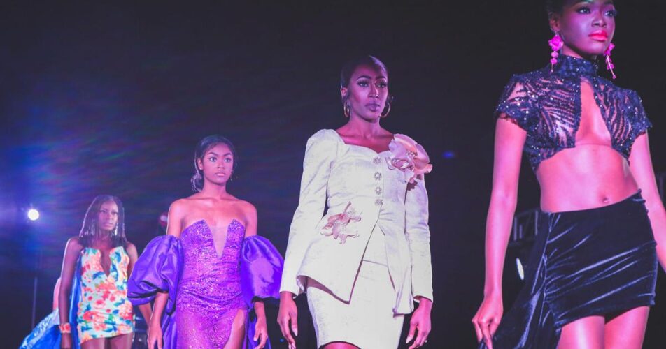 Gebyar Mode di Freeport Fashion Week 2023